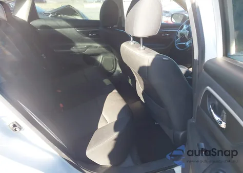 2016 Nissan Altima 2.5 Sr z USA, uszkodzony, nr VIN 1N4AL3AP3GC287793